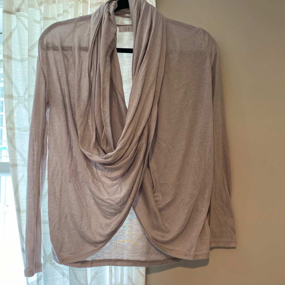 Grey twisted sweater
